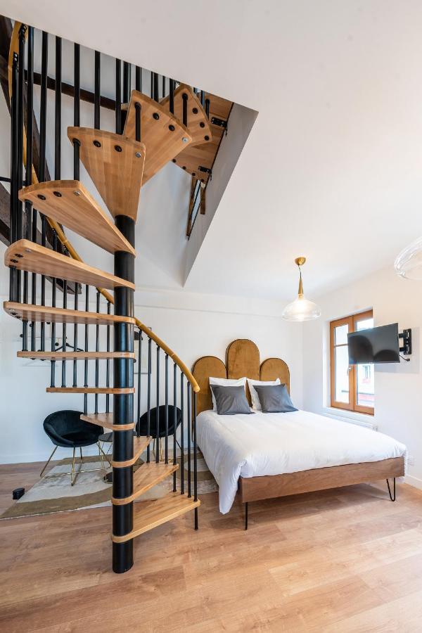 L'Elegant - Appart'Hotel Le Gatsby Сен-Кантен Екстериор снимка